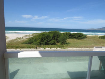 Others 5, Terra Nova Cabo Frio Front Beach, Cabo Frio