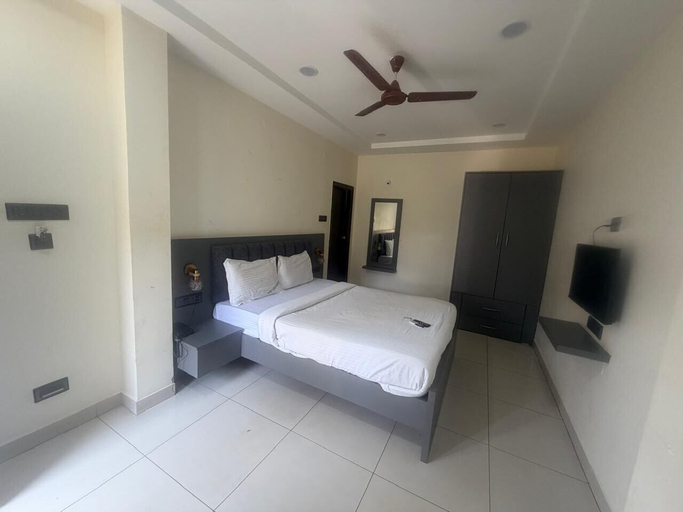 Room 3, The Embassy Inn, Hyderabad