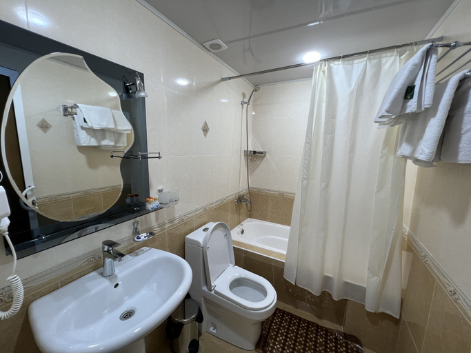Bathroom 4, Hotel Billuri Sitora, Samarkand