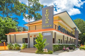 Others 3, Fewtor Place, Ko Samui