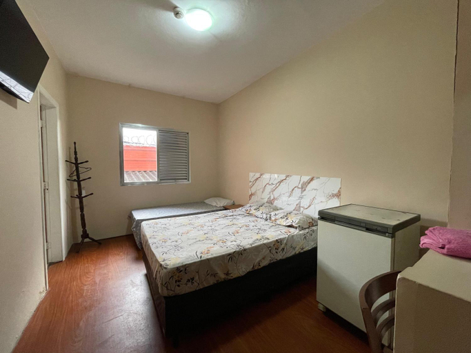 Bedroom 2, Hotel Santana, Mogi das Cruzes