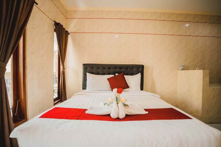 Room 4, Santhi Graha Guest House, Badung