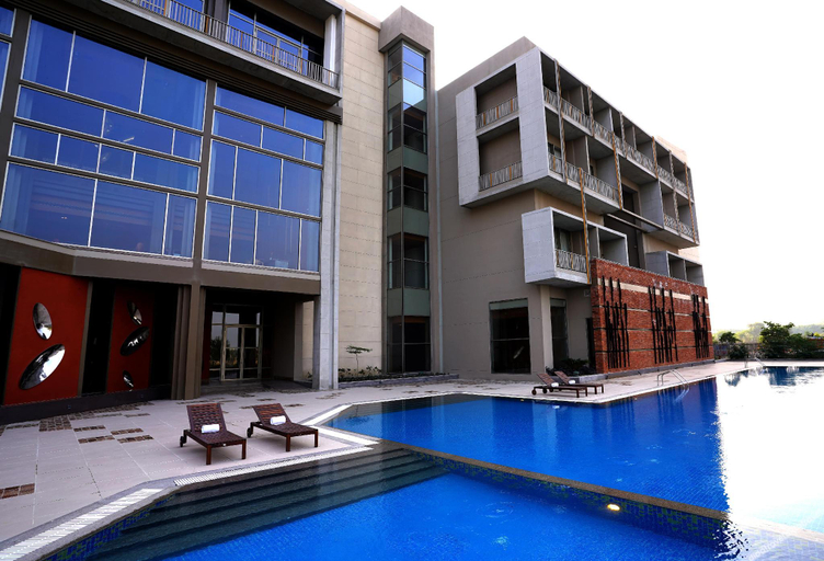 Sport & Beauty 2, The Centrum, Lucknow