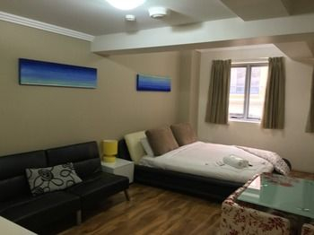Others 2, Sydney Riseon Hotel, Sydney