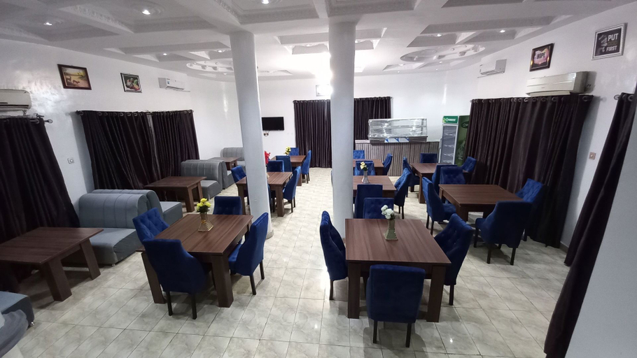 Food & Drinks 4, Marriot Airport Hotels, Oshodi/Isolo