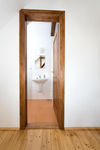 Bathroom 2, Mlyn Kamenice, Příbram