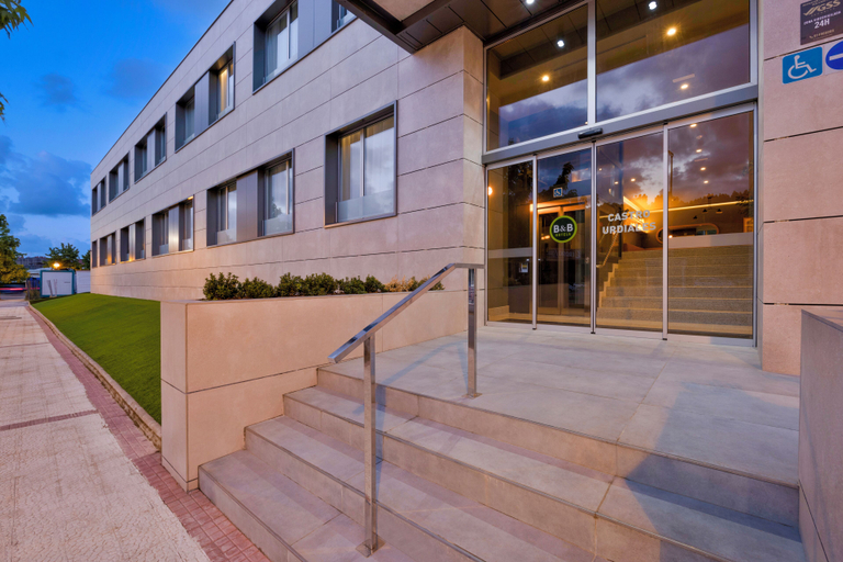 Exterior & Views 2, B&B Hotel Castro Urdiales, Cantabria
