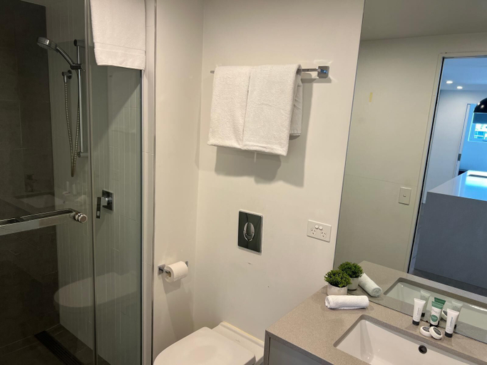 Bathroom, Trafalgar Lane Apartments by CLLIX, Brisbane