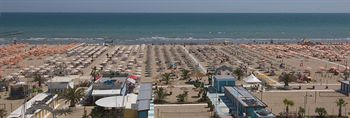 Others 4, Hotel Genty, Rimini