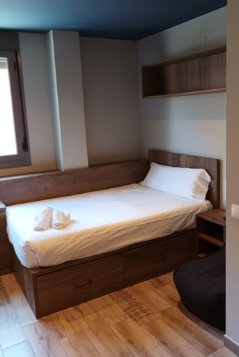 Bedroom 2, Livensa Living Studios Valencia Marina Real, Valencia