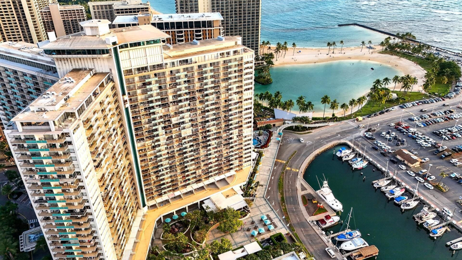View from room 2, Ilikai Hotel & Luxury Suites by KBM, Honolulu