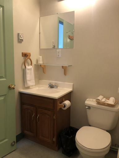Bathroom 3, Iceberg Inn, Division No. 23