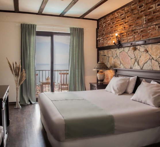 Others 3, Papazlikhan Hotel, Edremit