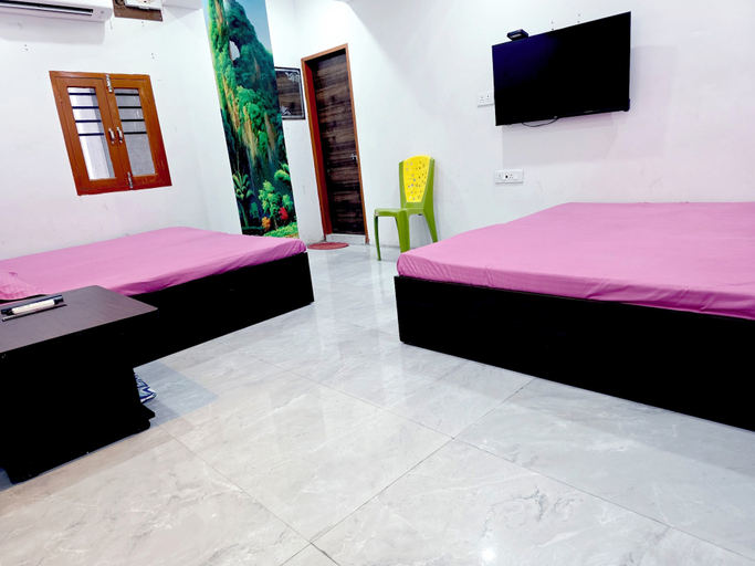Room 4, Hotel JK, Hanumangarh