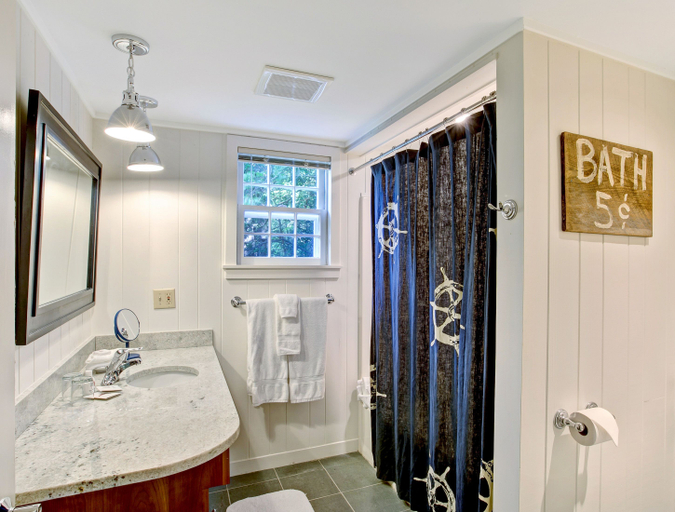 Bathroom 3, Basin Harbor, Addison