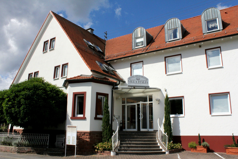 Exterior & Views, Hotel Spessarttor - Villa Italia, Main-Spessart