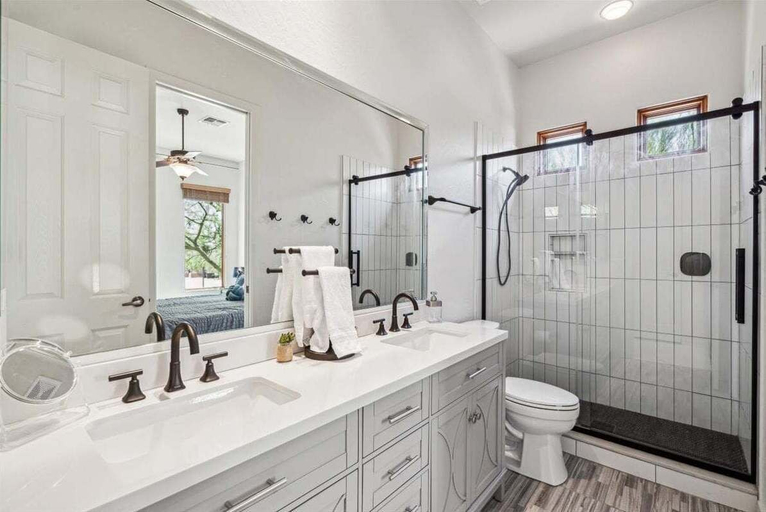 Interior 3, Scottsdale - 14586 E Wethersfield Rd, Maricopa