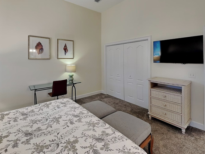 Bedroom 2, Jean's Dream, Saint Johns