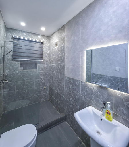 Bathroom, Aurora Smart Residence, AbujaMun