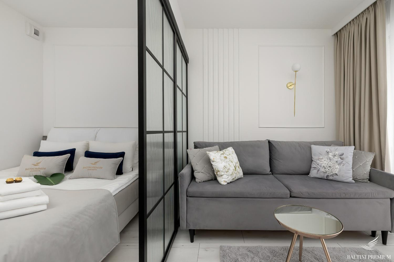 Bedroom, Baltini Premium Apartament Kasprowicza 20 A-B z basenem, saunami i jacuzzi, Kołobrzeg