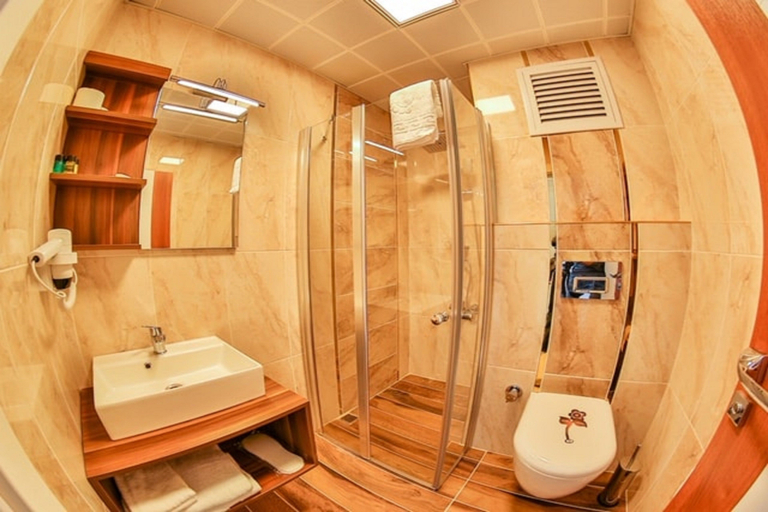 Bathroom 5, ダイヤモンド リマン ホテル, Amasra