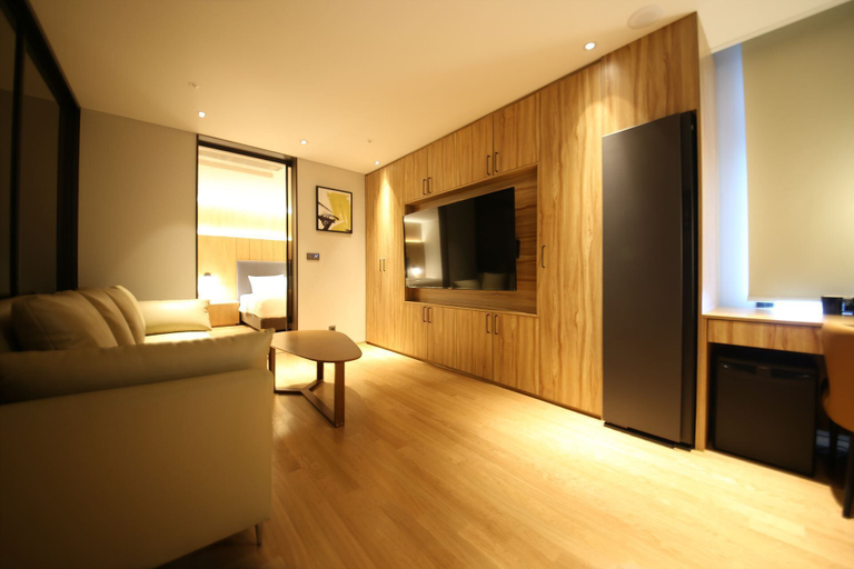 Others 5, Changwon Hotel True, Changwon