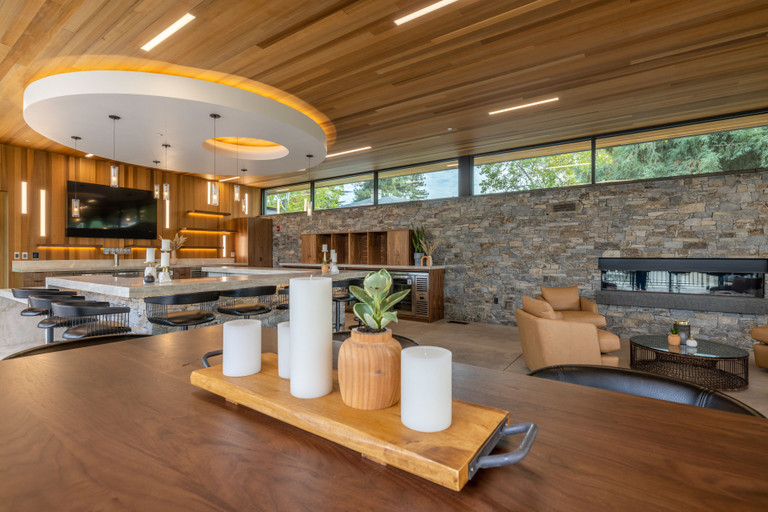 Others 5, The Ruse, Sonoma