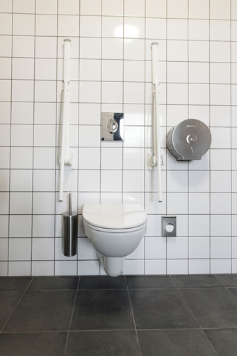 Bathroom 3, Robertas Society, Århus