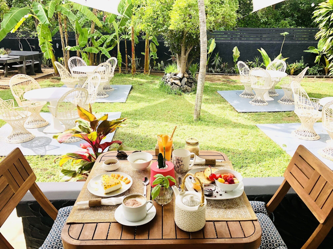 Food & Drinks 5, The Good Life Mauritius