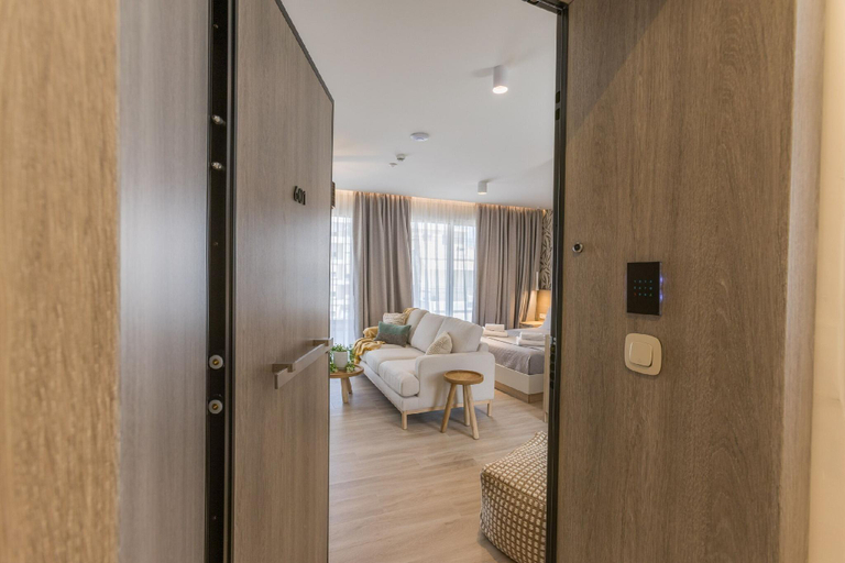 Others 5, The Mediterranean Suites, Attica