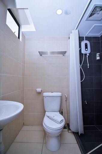 Bathroom 5, Eden Boutique Hotel, Tawau