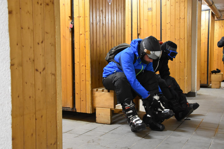 Skiing, Village Cévéo Les Angeliers Valmeinier, Savoie
