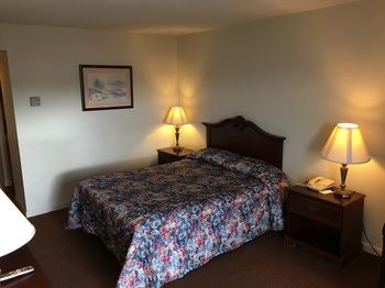 Others 5, Sand Dollar Inn, Monterey