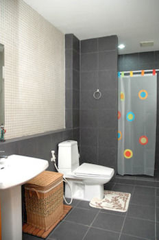 Bathroom, タウンハウス PK ガーデン, Pom Pram Sattru