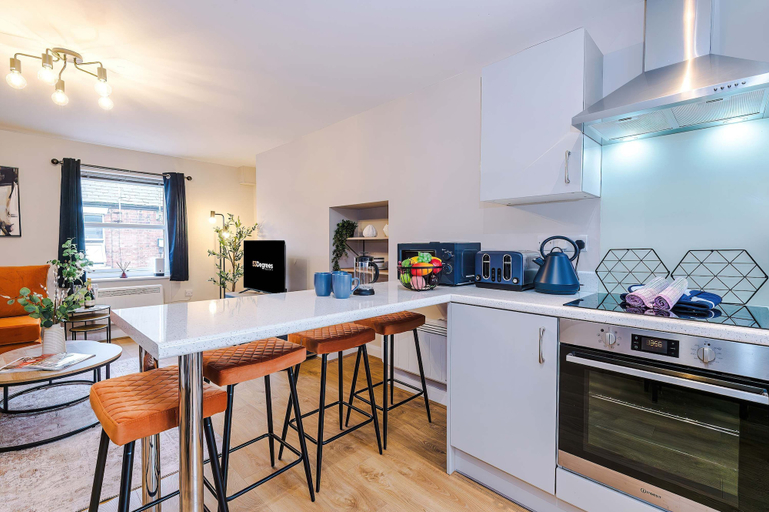 Room 4, Modern City Centre 3 Bed Apartment Great for Couples, Cheshire West and Chester