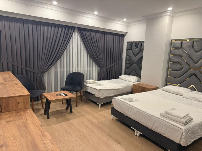 Bedroom 4, Highway 34 Hotel, Basaksehir