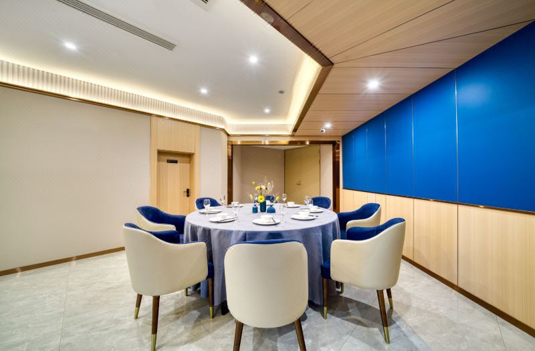 Business Facilities 5, Elong Hotel Xiepu Road subway Station, Shanghai