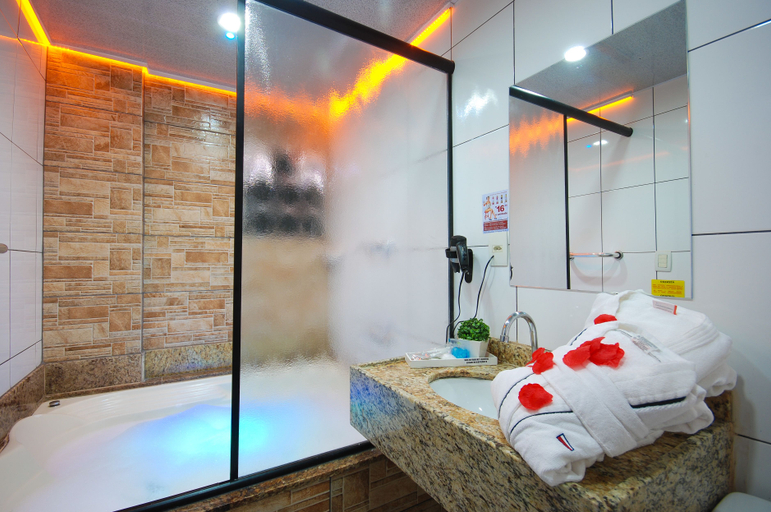 Bathroom 2, Adrenalina Motel e Hotel by Rede Lina - Arena Corinthians, São Paulo