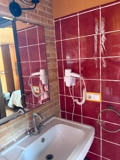 Bathroom 3, Hostal meson del rey, Castellón