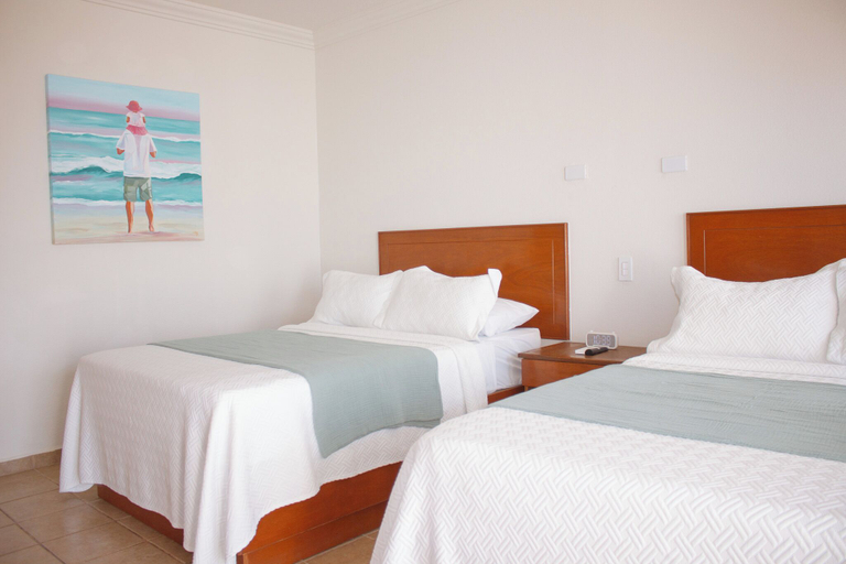 Bedroom 3, Costa Elegante Hotel & Suites, Puerto Peñasco