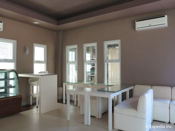 Others 2, Lucky 9 Budget Hotel, Tagum City