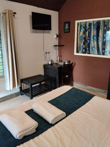 Bedroom 3, Ibni Springs, Kodagu