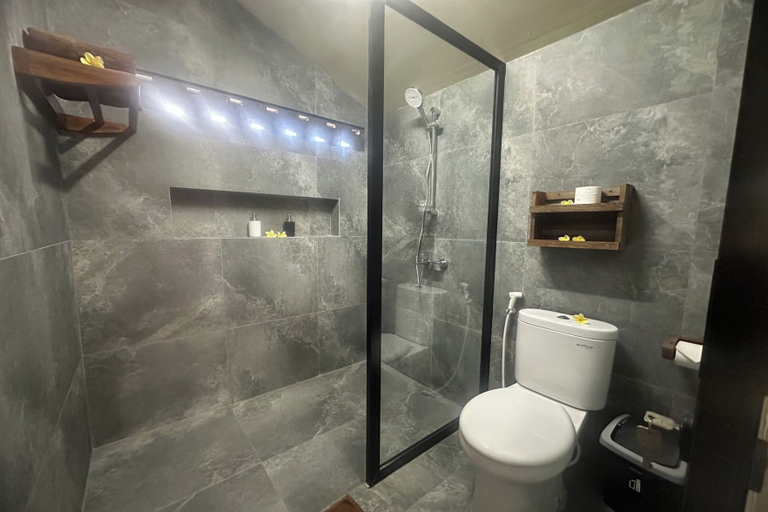 Bathroom 3, Nawan Nusa Dua Bali, Badung