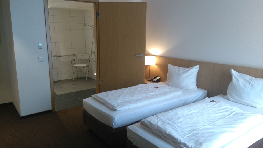 Bedroom 3, Ardey Hotel, Ennepe-Ruhr-Kreis