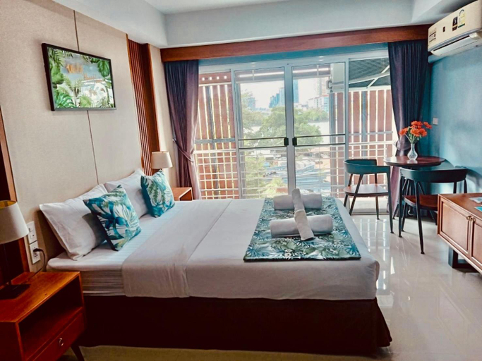Bedroom 3, Room58, Khlong San
