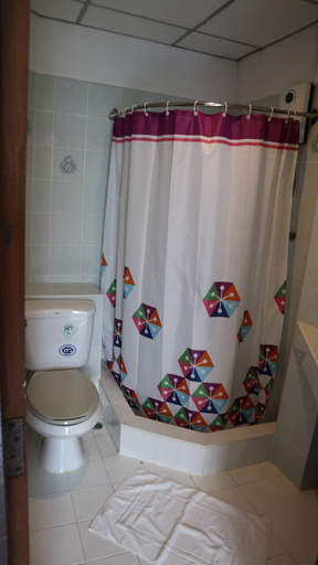 Bathroom 2, Patong Triple P , Phuket Island