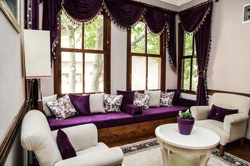 Others 3, Izmit Otel, Izmit