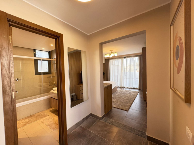 Bathroom 2, Sodic Vilette Units - Mynt Hospitality, New Cairo City
