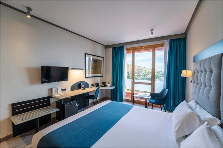 Bedroom 3, Abba Garden, Barcelona