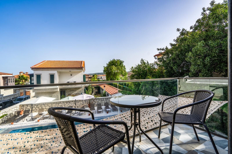 Outdoor dining, VOM ALAÇATI, Çeşme